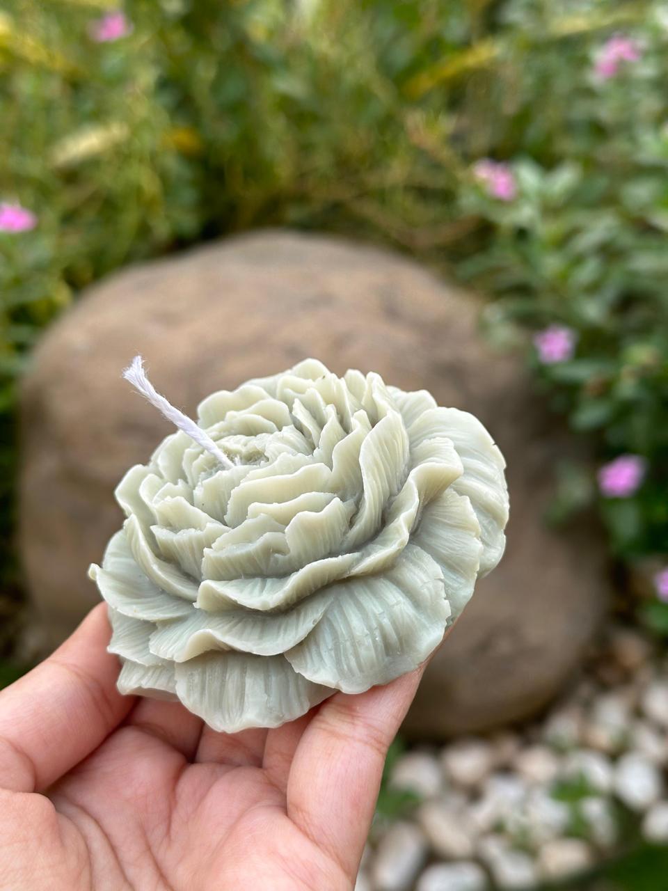 Rose candle